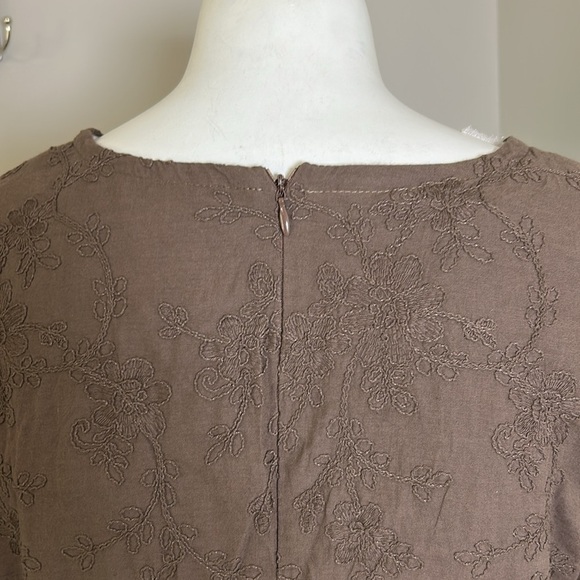 Hyacinth House Becca V Neckline Bell Sleeved Mini Dress Brown Textured XXL NEW - Picture 11 of 13